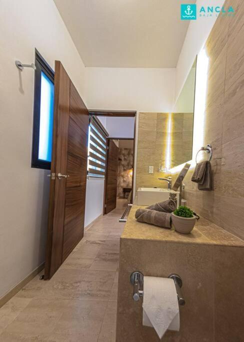 Ancla Baja Living Condominio Nuevo Con Vista 4 لاباز المظهر الخارجي الصورة